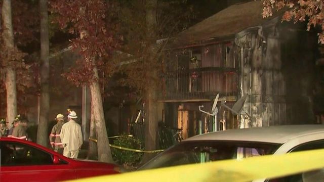 One injured in Durham apartment fire