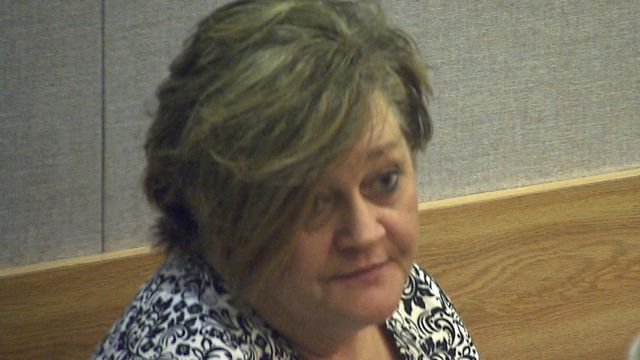 Richardson's mother apologizes to family of slain girl
