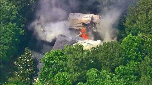 Holly Springs home destroyed by fire