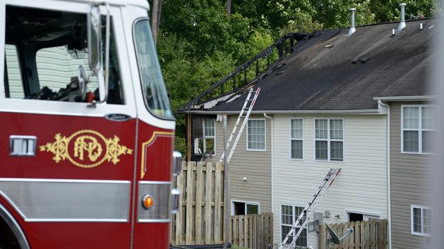 Two Raleigh townhouses damaged by fire, smoke