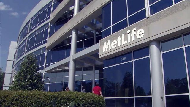 MetLife giving people chance to get back on career path