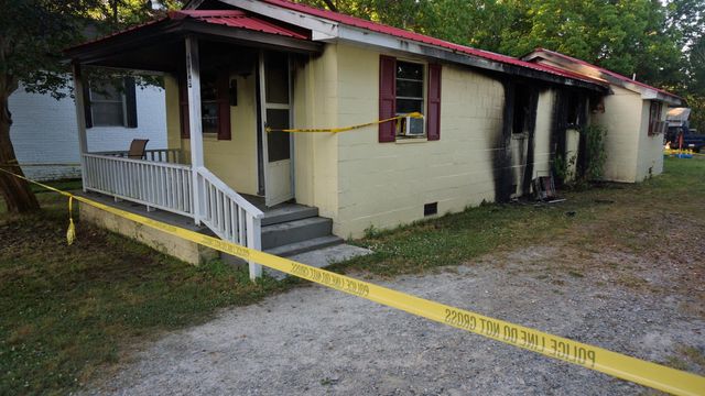 Selma man killed in early-morning house fire