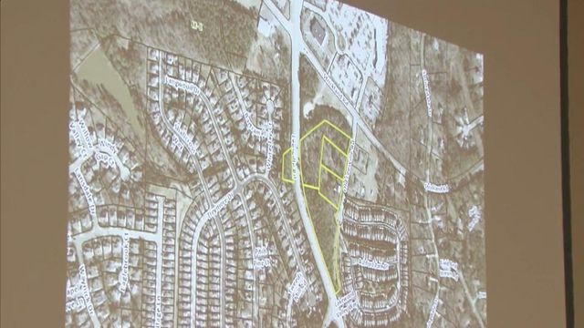 Residents in North Raleigh against shopping center plan