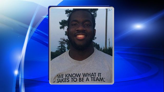 Teen rescued from burning vehicle by WSSU football player