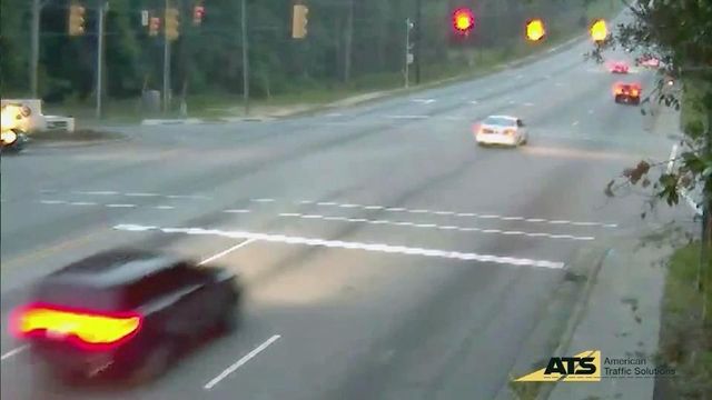 Hundreds caught on camera running Fayetteville red lights