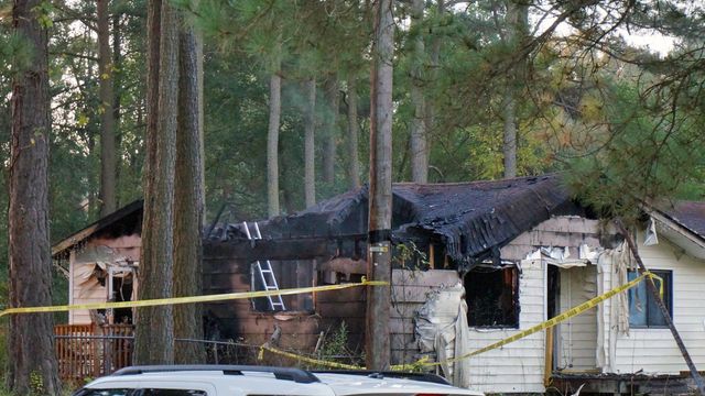 Wake County man dies in early morning house fire