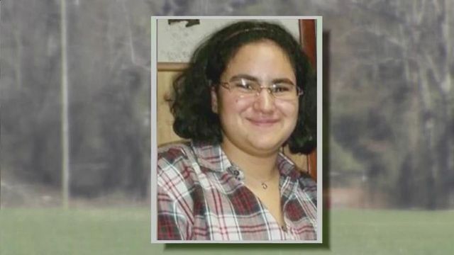 Family continues search for missing Robeson County daughter