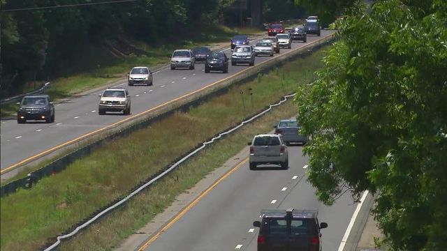 DOT repairs buckled pavement along I-440
