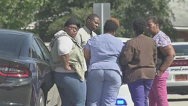 Spring Lake man shoots wife, daughter