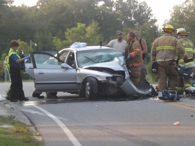 Roof cut off car to rescue man trapped in Moore County crash