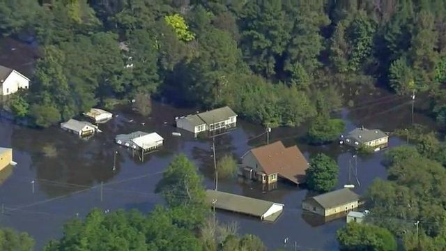 Princeville residents weigh options after Hurricane Matthew