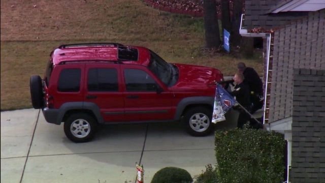 Apex hostage situation ends peacefully; man in custody