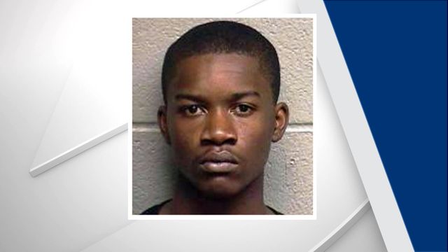 Accused killer charged with burglary after being let out of jail