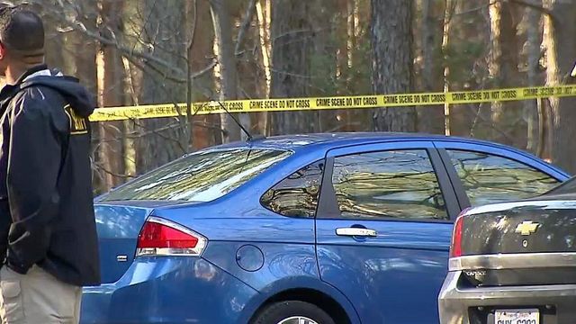 Deputies working to identify burned body found in park