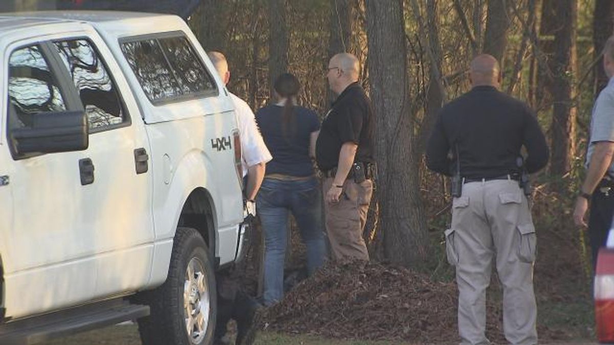 Human skeleton found in Roanoke Rapids building