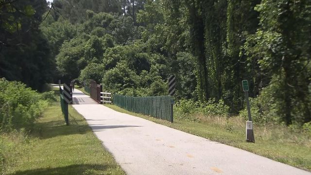 Man exposes himself to jogger on American Tobacco Trail, police say