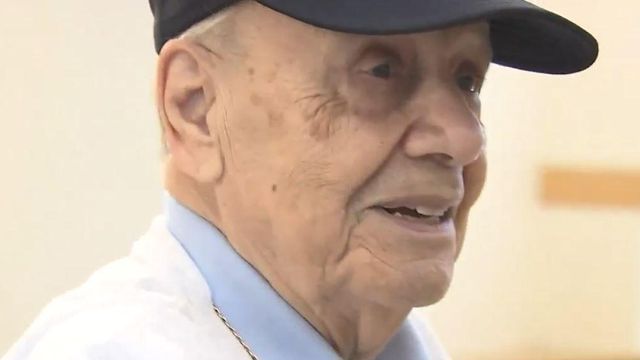 World War II veteran remembered for D-Day memories, warm personality