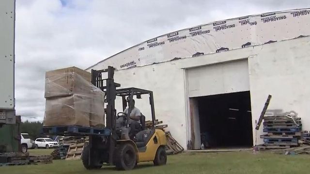 Lumberton family organizes aid, learns they are affected by Harvey