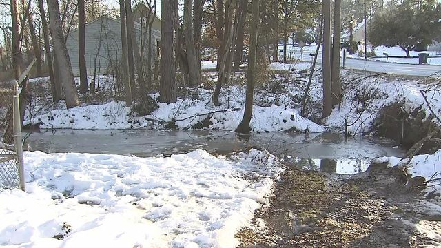 Durham officer recounts jumping into icy creek to save women