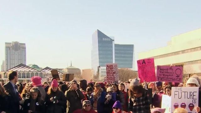 Thousands participate in Raleigh's second Women's March