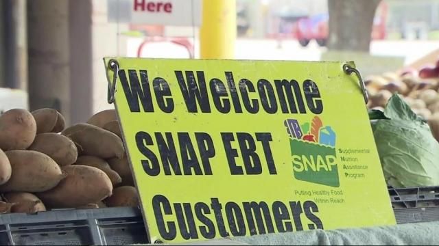 Food stamp recipients to get February benefits early because of