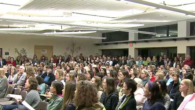 Packed house calls for gun control