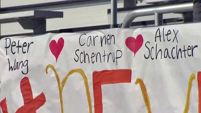 Athens Drive High students remember slain Florida teens during walkout