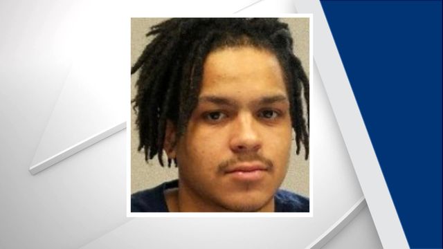 Man wanted in robbery at Raleigh motel