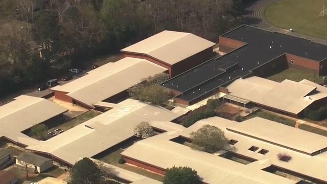 Parents complain Wake County school is falling apart