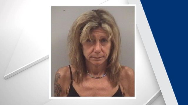 Woman charged with DWI in Johnston County crash