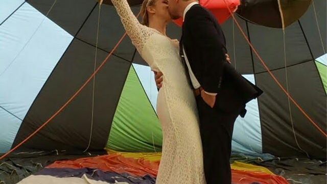 NC couple 'ties the knot' in hot air balloon