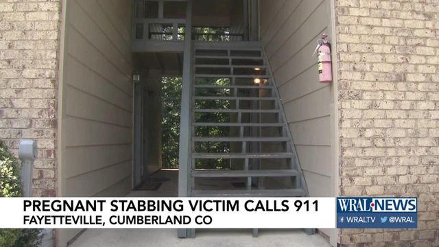 Stabbing victim calls 911 in tears, accusing boyfriend of hurting her