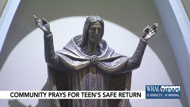 Church family prays for safe return of missing Lumberton teen