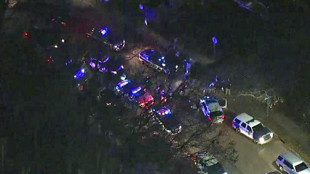 Radio traffic, 911 calls shed lights on moments after Raleigh officer was shot