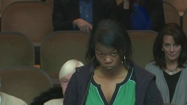 Raw: Raleigh woman address city council meeting