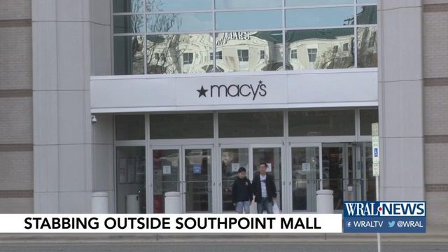 Police searching for suspects in Southpoint mall stabbing