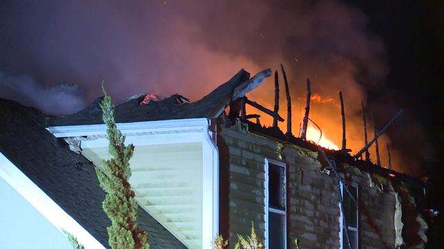 Fire spreads to Knightdale home's attic