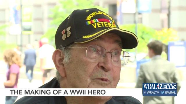 D-Day vet recalls call of duty, awarded Bronze Star