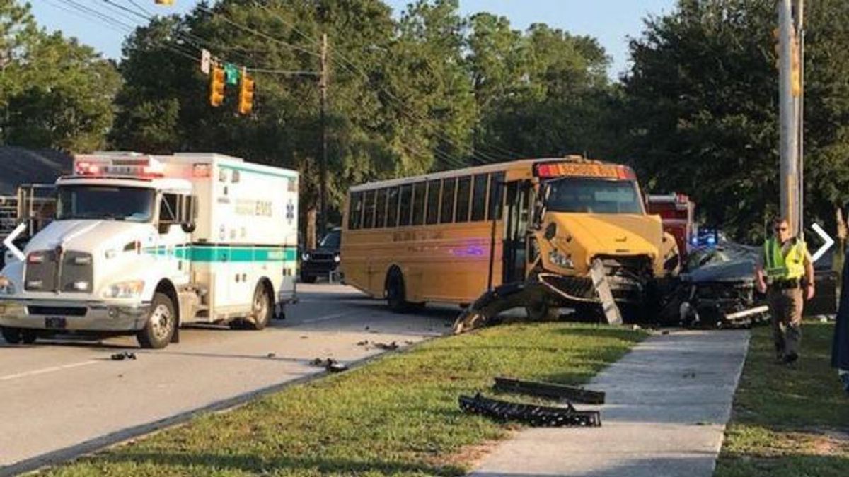 Multiple children taken to hospital after school bus crash in ...
