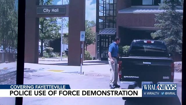 Fayetteville police turn to virtual training to simulate use of force response