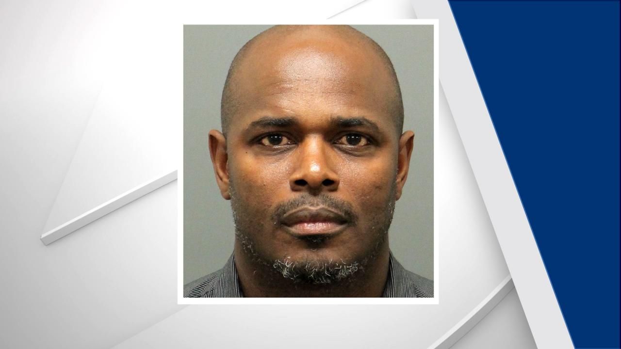 Sex offender arrested after picking up child at Raleigh school