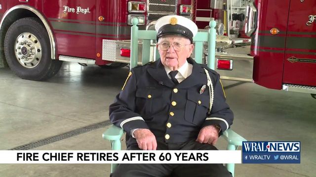Sharpsburg fire chief hanging up hat after 60 years (and 7 days)