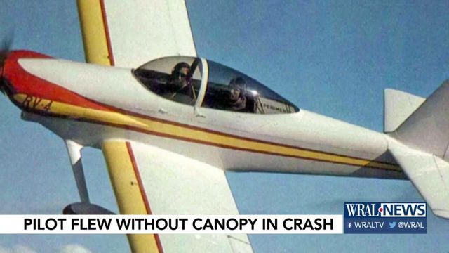 NTSB: Pilot flew fatal flight with helmet, no roof