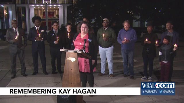 Gathering held in Raleigh to remember late Sen. Kay Hagan