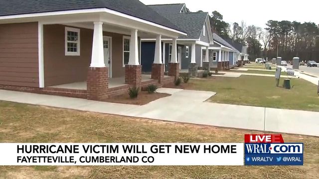 Hurricane victims receive new homes 