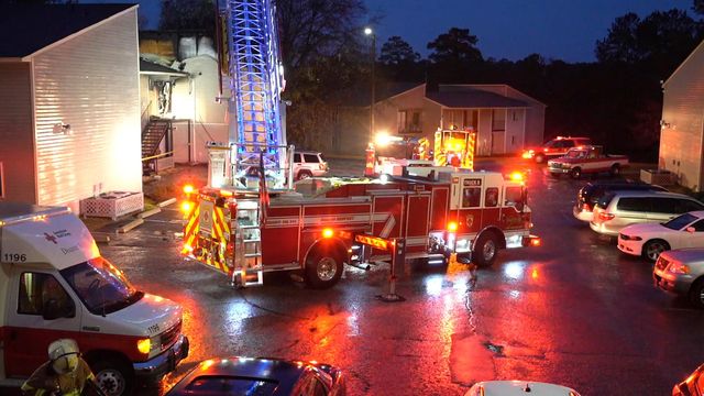 No injuries reported in Fayetteville apartment fire