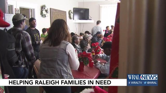 Helping Hand Mission serves Christmas dinner, distributes toys to needy families and children
