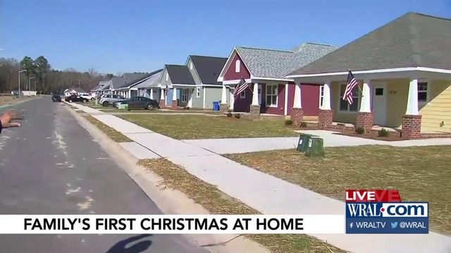 Fayetteville community welcoming vets, hurricane victims to new homes