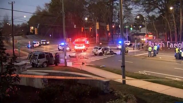 Two-vehicle crash closes intersection in Raleigh