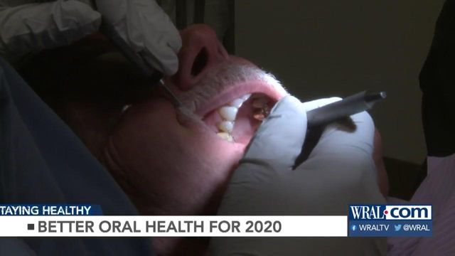 Oral health resolutions can help you smile in the new year